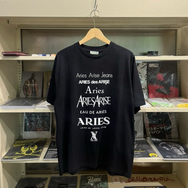 ARIES ARISE PERFUME SS TEE BLACK