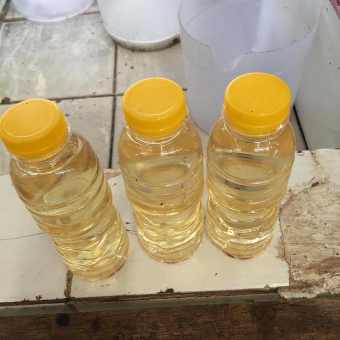 

Minyak Kelapa Asli 1 Botol 220ml