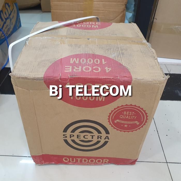 Kabel fo outdoor 4 core/ kabel drop wire fo 4 core 3seling/ftth 4core