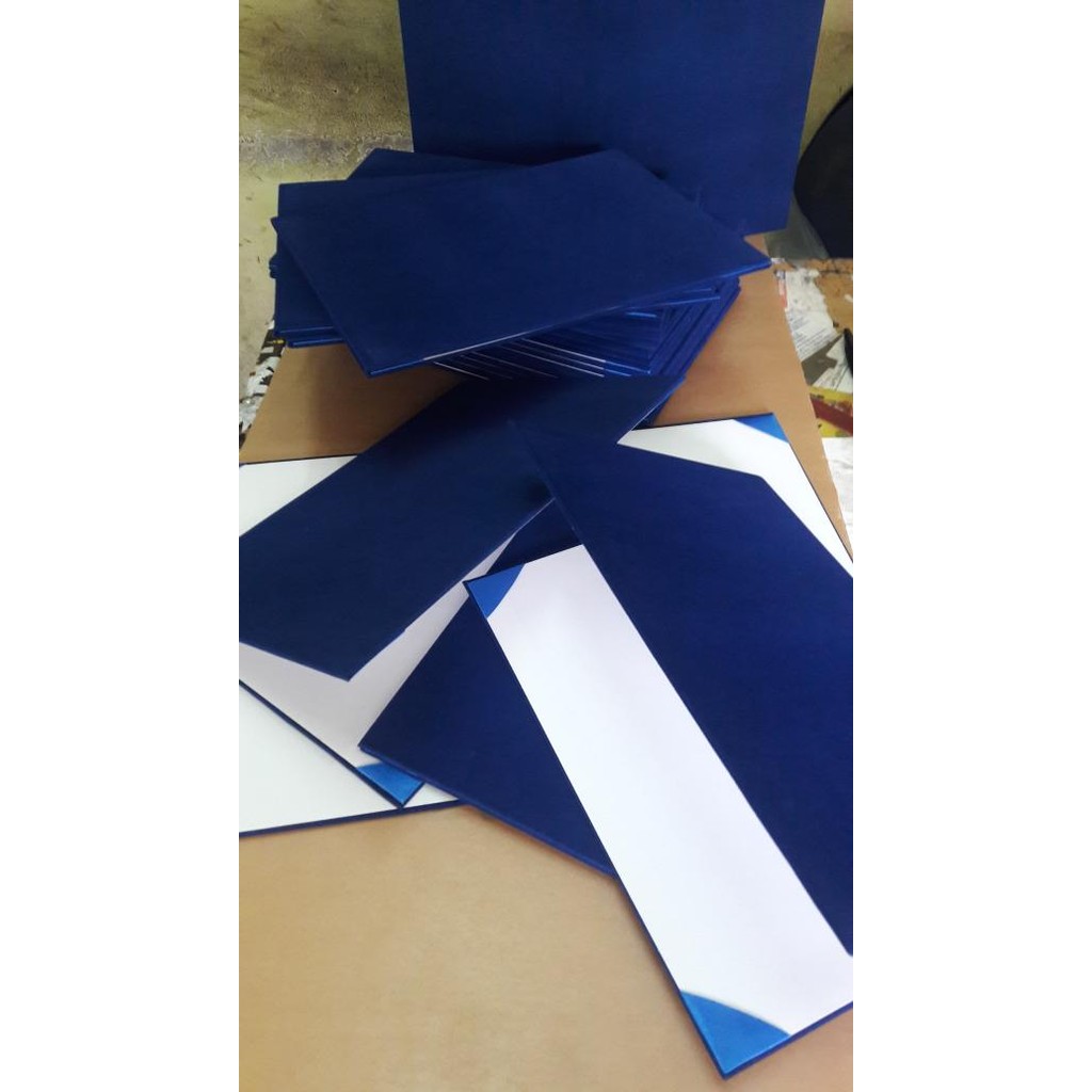 

map beludru biru polos A4