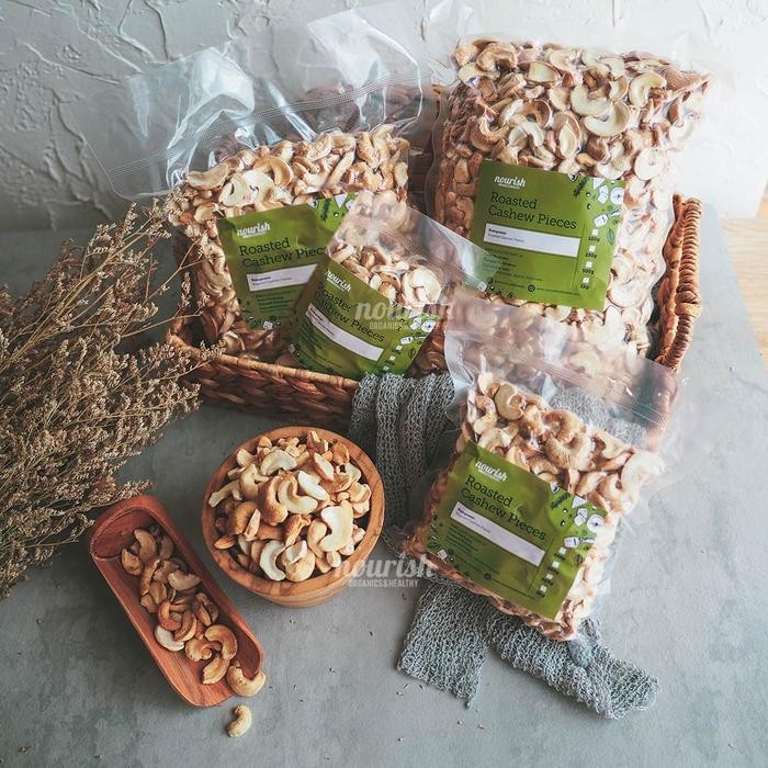 

Roasted Cashew Pieces (Kacang Mede Belah 2 Panggang) 250 gr