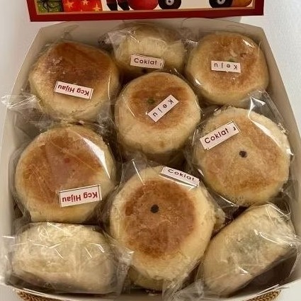 

Kue Pia Box Isi 15 Pcs