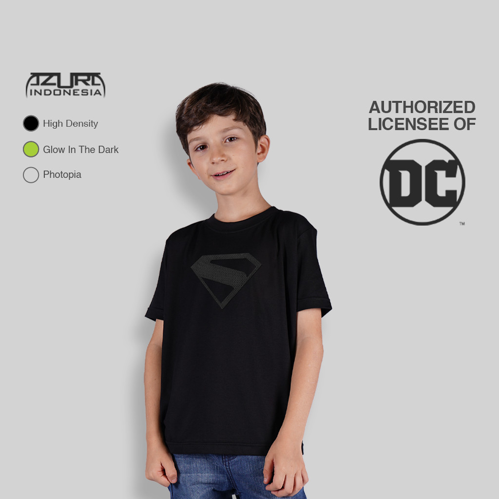Azura Tshirt DC Comics Original Superman 2025 Logo Motif Hexagon Black Glow In The Dark Hitam Anak