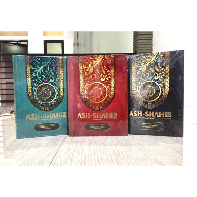 

Al Quran Ash Shahib Terjemah A4 , Al Quran Terjemah Rasm Utsmani . ukuran A4