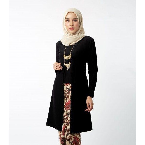 

Kebaya Kutubaru Embos Panjang Dress Katun - Hitam, 6XL