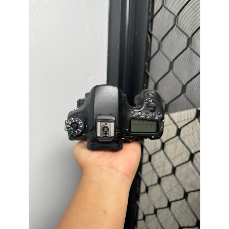 [KAMERA DSLR] CANON EOS 70D BLACK MULUS SECOND SECOND BER ORIGINALCO