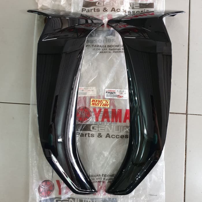 SAYAP LUAR NEW VEGA R SEPASSANG HITAM (2006-2008)