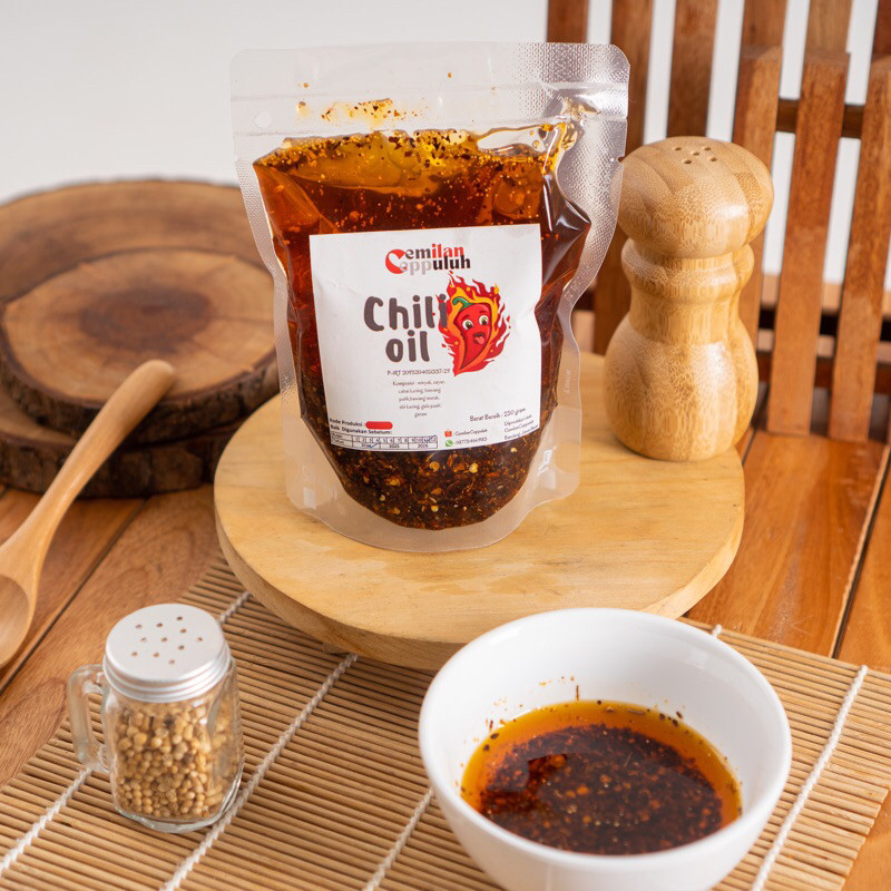 

TermurahCHILI OIL EBI (Chinese) 100% HALAL - MINYAK CABAI HOMEMADE KEMASAN SACHET , 250gr, 500gr, 1Kg HALAL 100%new
