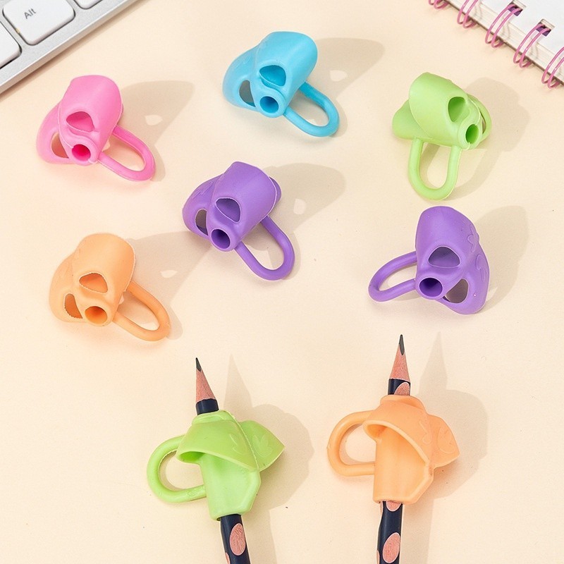 

KKL Alat Menulis Anak Tk Alat Bantuan Menulis Pencil Grip Alat Bantu Tulis Anak Belajar Menulis Latihan Menulis 3jari Silikon Pensil Pen Holder Anak Perangkat Koreksi Postur