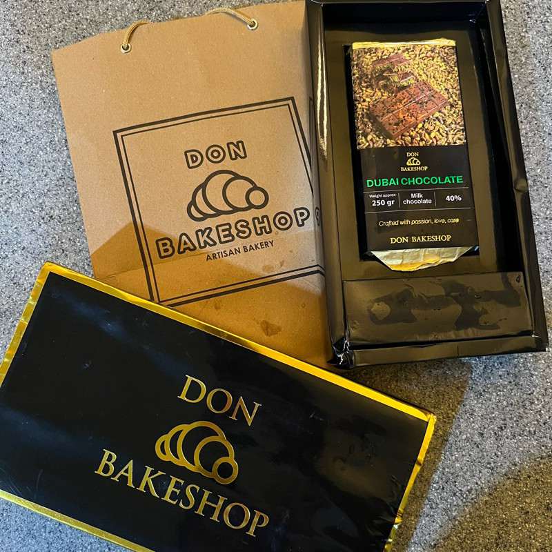 

[READY STOCK] Don Bakeshop Coklat Dubai Viral Pistachio Kunafa & Hazelnut Praline