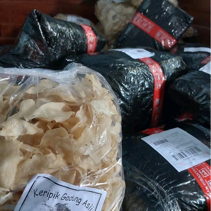

Sale 1 Kg keripik gadung mentah super 10 -15 cm siap goreng tanpa jemur - bumbu bawang asin Cemilan Food Kripik Happy Shopping
