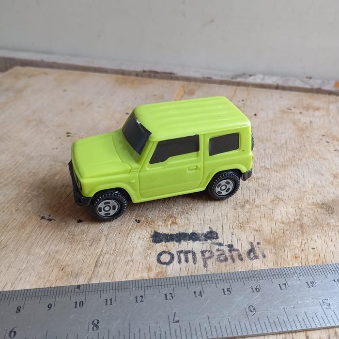 EO99 mainan tomica Suzuki Jimny McDonald's
