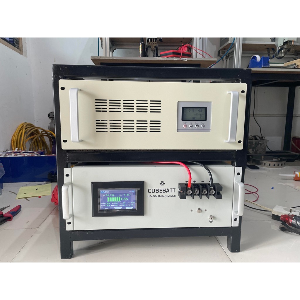 Rak Besi untuk Baterai dan Inverter Rackmount