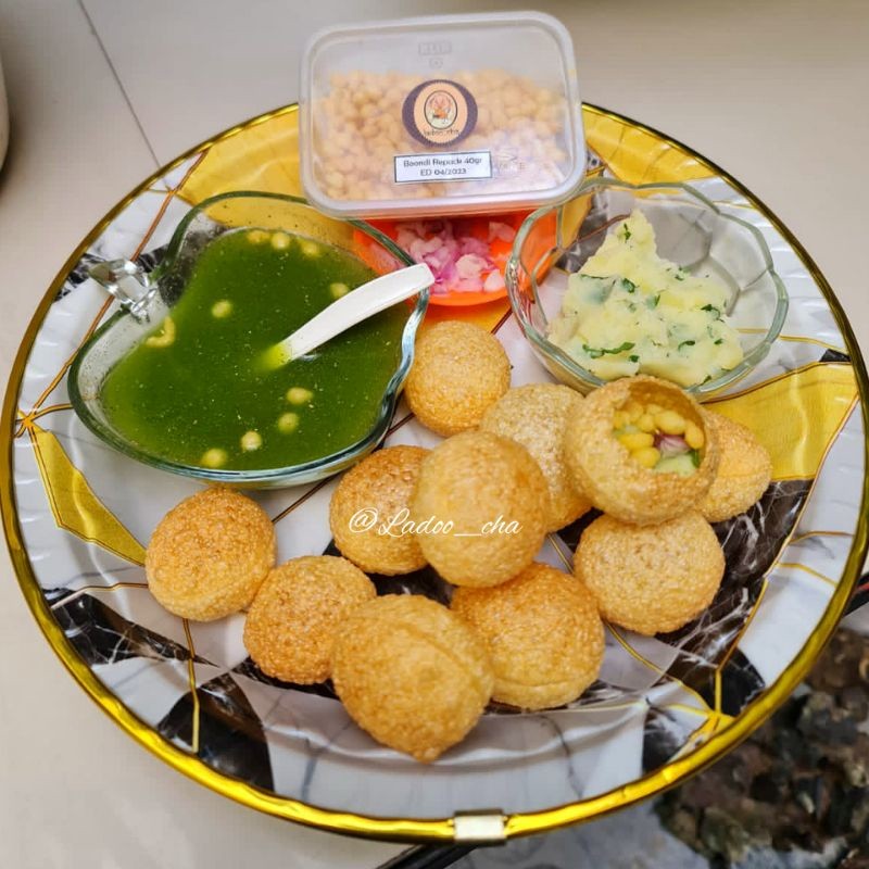 

PAKET MINI Pani Puri India | 10 Puri, Pani Puri Masala, Boondi & Aloo Bhujia | Makanan India | Gol Gappa