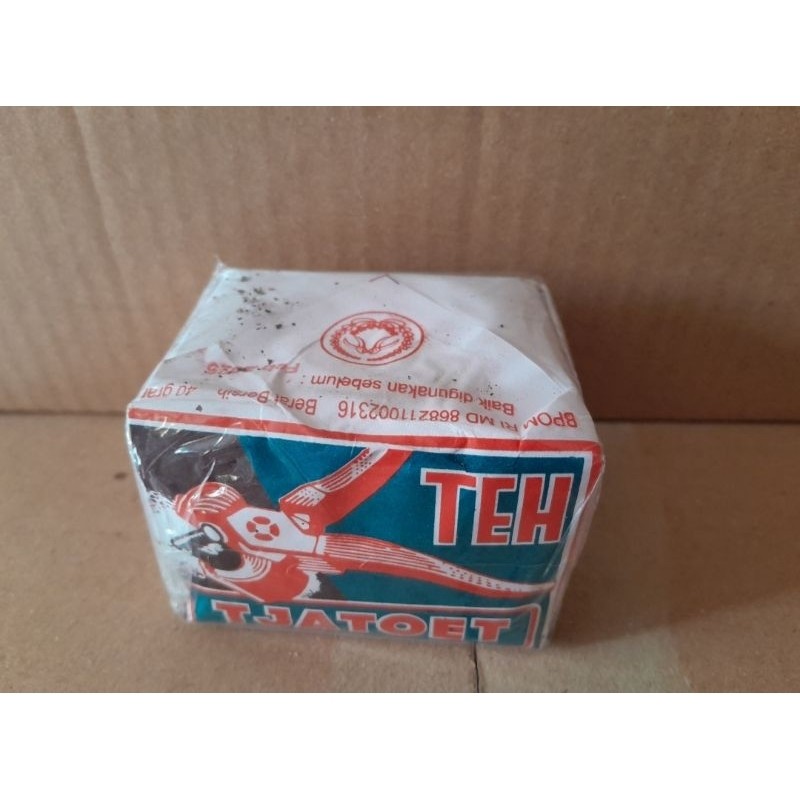 

tjatoet seduh biru [ 10 pcs x 40 gr ]