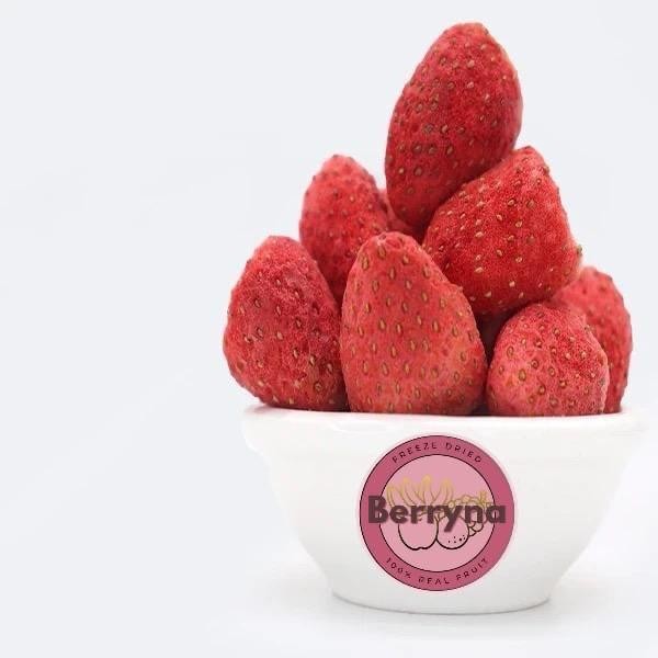

Berryna Strawberry kering Crispy Freeze-dried snacks camilan makanan crispy snacks buah stroberi buah kering Cemilan Manis Asem buah kering dry fruit - Strawberry FD 30g