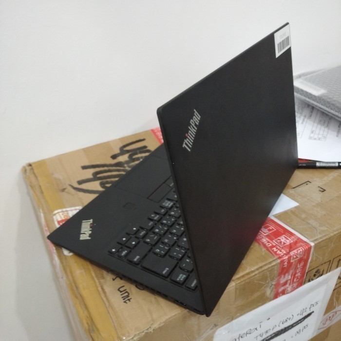 X1 Carbon 5th Lenovo Thinkpad ssd 256Gb CORE i5 GEN7 ultraslim