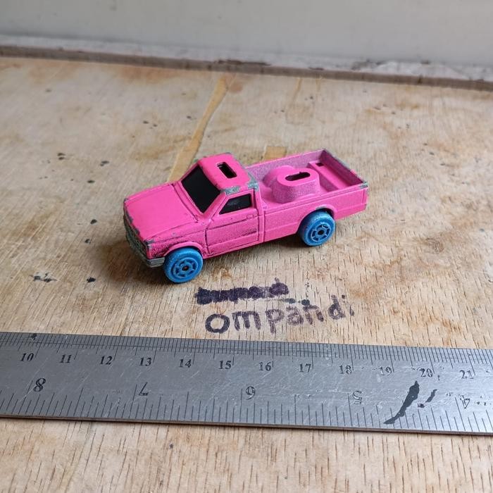 EO99 diecast majorette camping car bekas