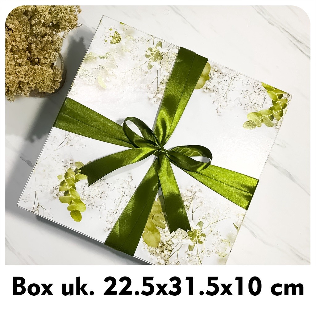 

PALING MURAH [TANPA PO] Custom Hardbox/Giftbox/Kotak Kado ukuran X2 (22.5×31.5×10 cm)
