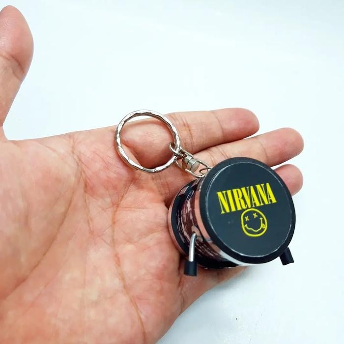 Gantungan Kunci Miniatur Drum GNR,Pink Floyd,Nirvana,The Beales,Pearl - NIRVANA
