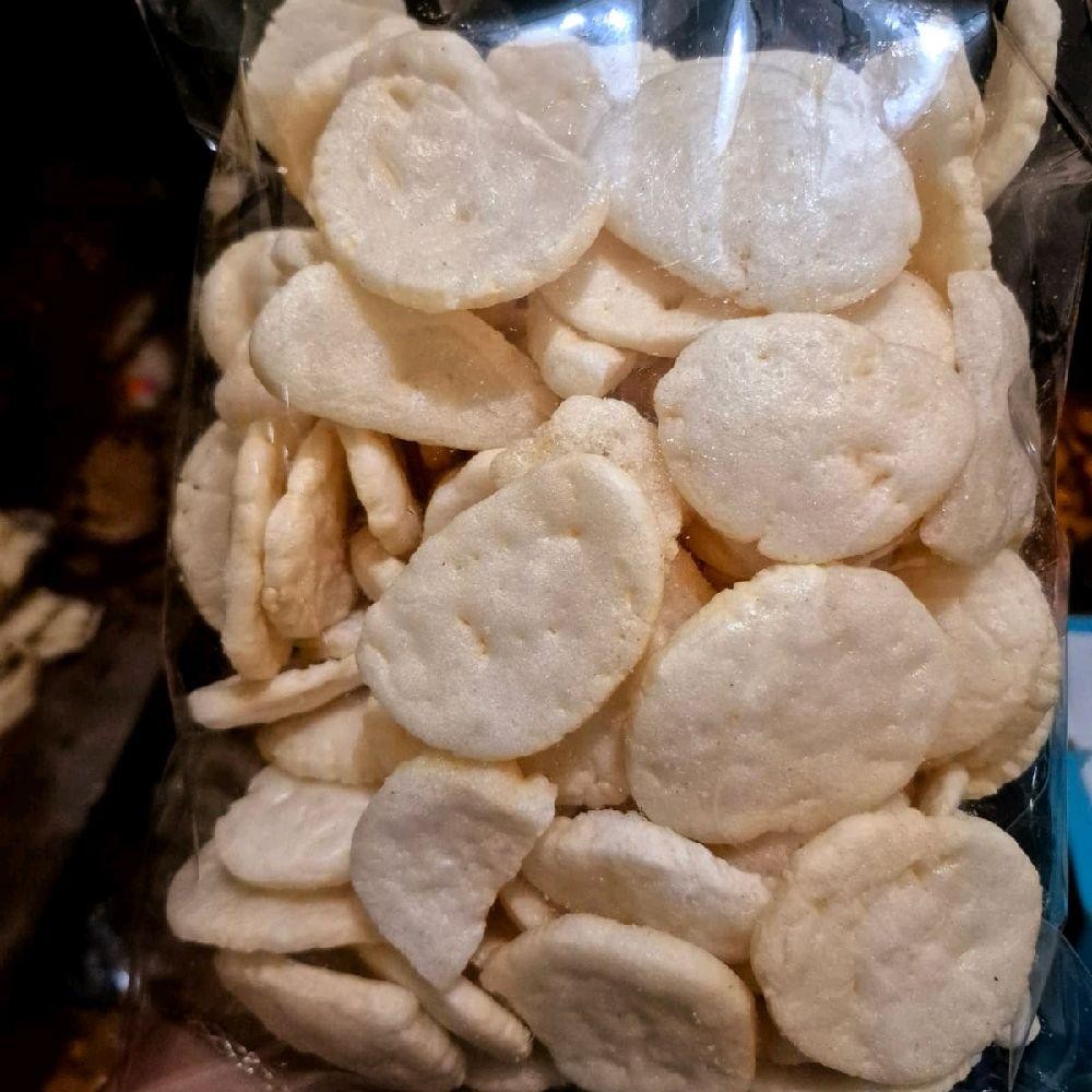 

KERUPUK KEMPLANG 200GR ORIGINAL GURIH RENYAH ENAK SNACK MAKANAN CEMILAN