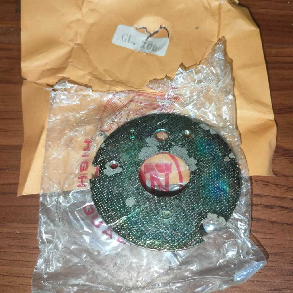 Dudukan platina GL 100 Dudukan platina GL100 (AM)