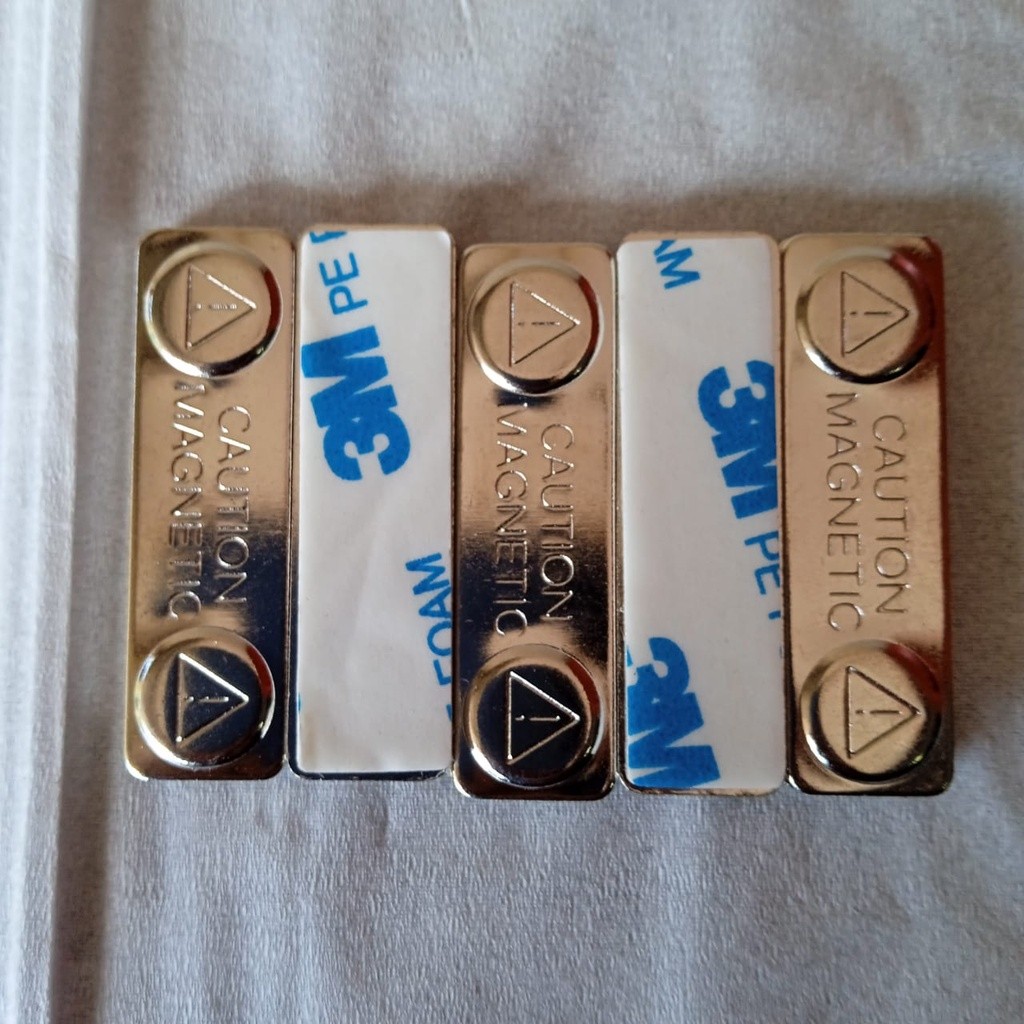

Magnet Name Tag Magnet Nama Dada Harga Satuan