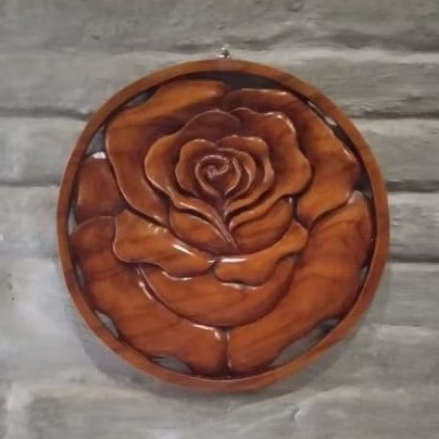 hiasan dinding ukir bunga mawar | hiasan dinding ukir kayu jati | hiasan tembok ukir bunga | hiasan 