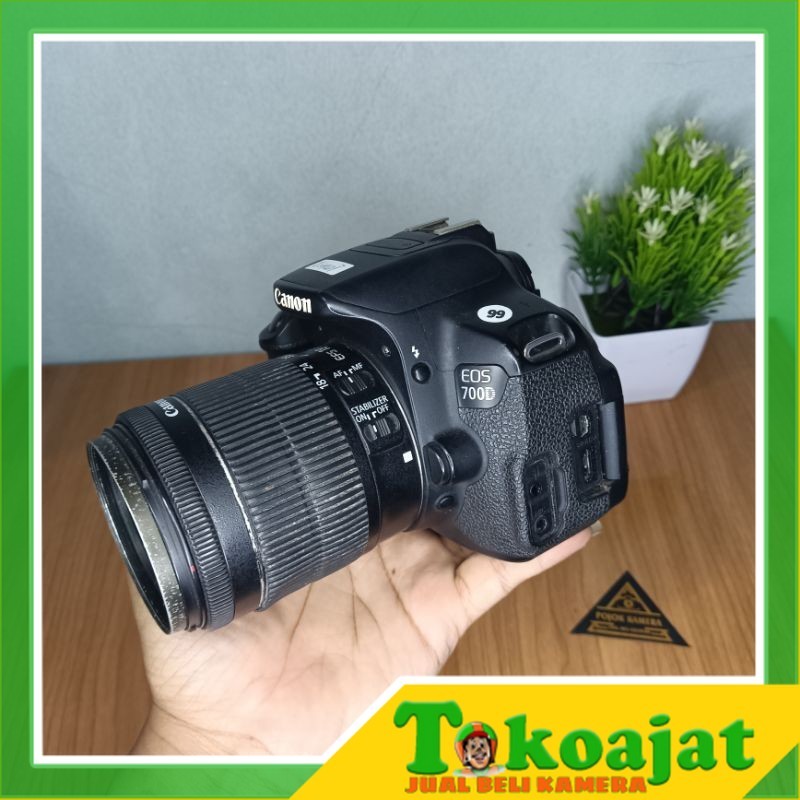 CANON DSLR 700d lensa kit / DSLR canon 700d