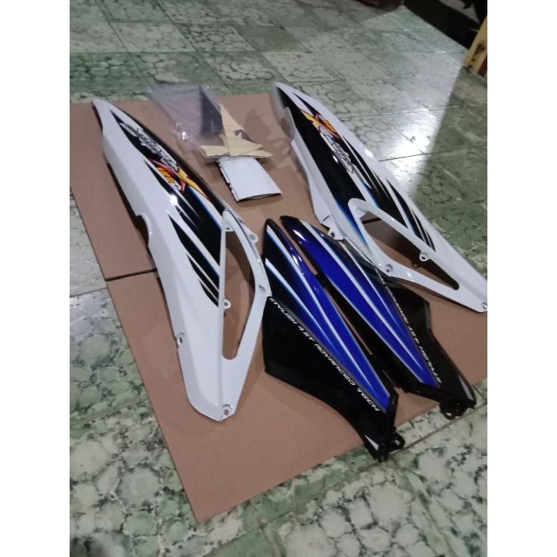 Cover dek bodi body belakang + tutup + sticker HONDA SUPRA X 125 LAMA / OLD / NEW BATMAN Kualitas te