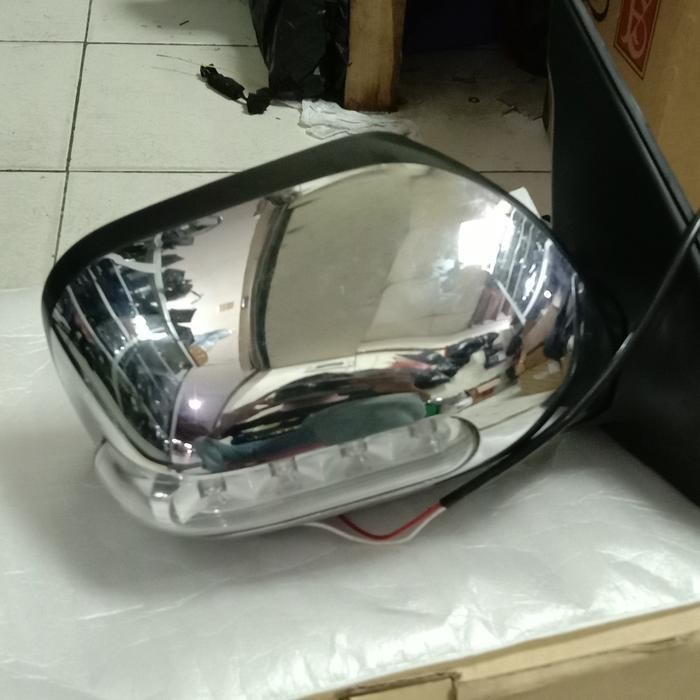 spion Avanza G 2006 2007 original