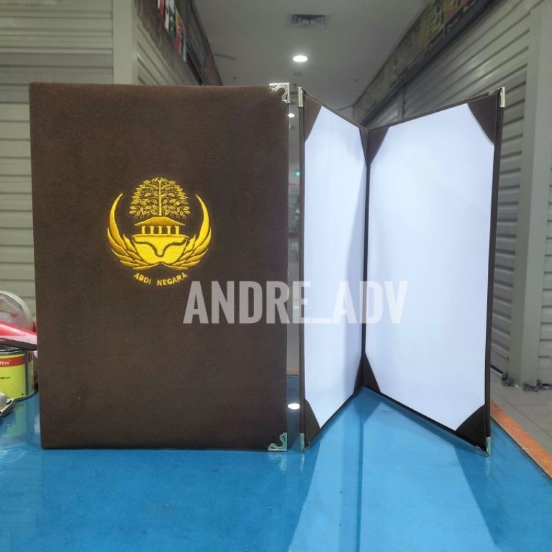 

map korpri bahan beludru