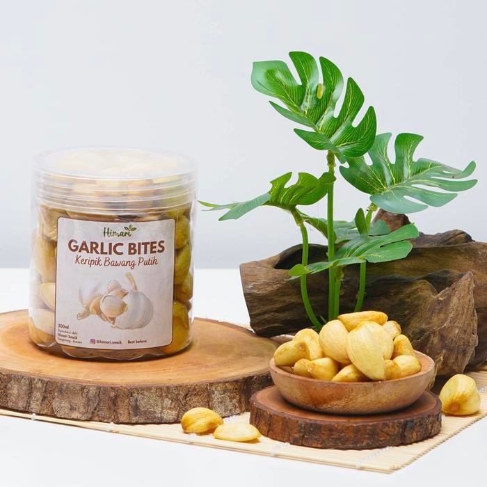 

Himari Keripik Bawang Putih Utuh Garlic Bites Produk Lokal Cemilan Crispy Kripik Kering - Original, Pouch 70gr Terlaris