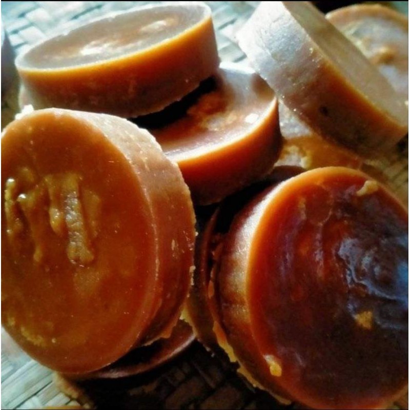 

. Gula aren asli . Tampa campuran . Di jamin 100% Keaslian nya, 1 kg fres