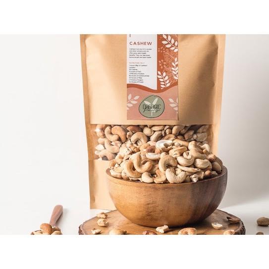 

Kacang Mede panggang 1 KG / Roasted Cashew 1 KG Premium Organic Paradise