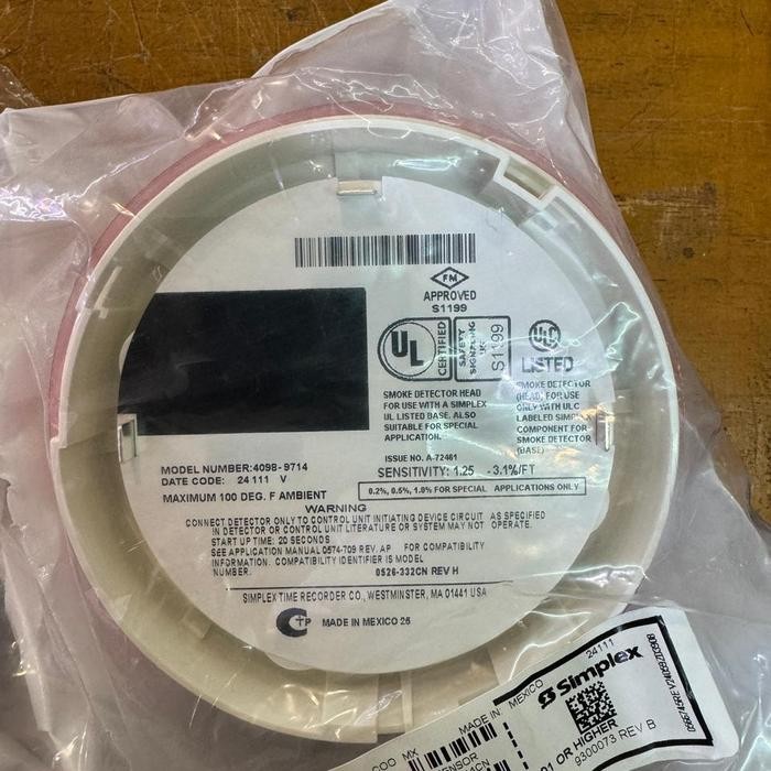 SMOKE DETECTOR SIMPLEX 4098-9714 + BASE