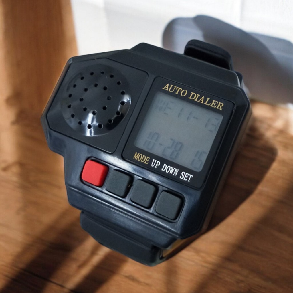 Pantronic Jam Tangan Digital Gaya Vintage Klasik Retro Pria Wanita Warna Hitam