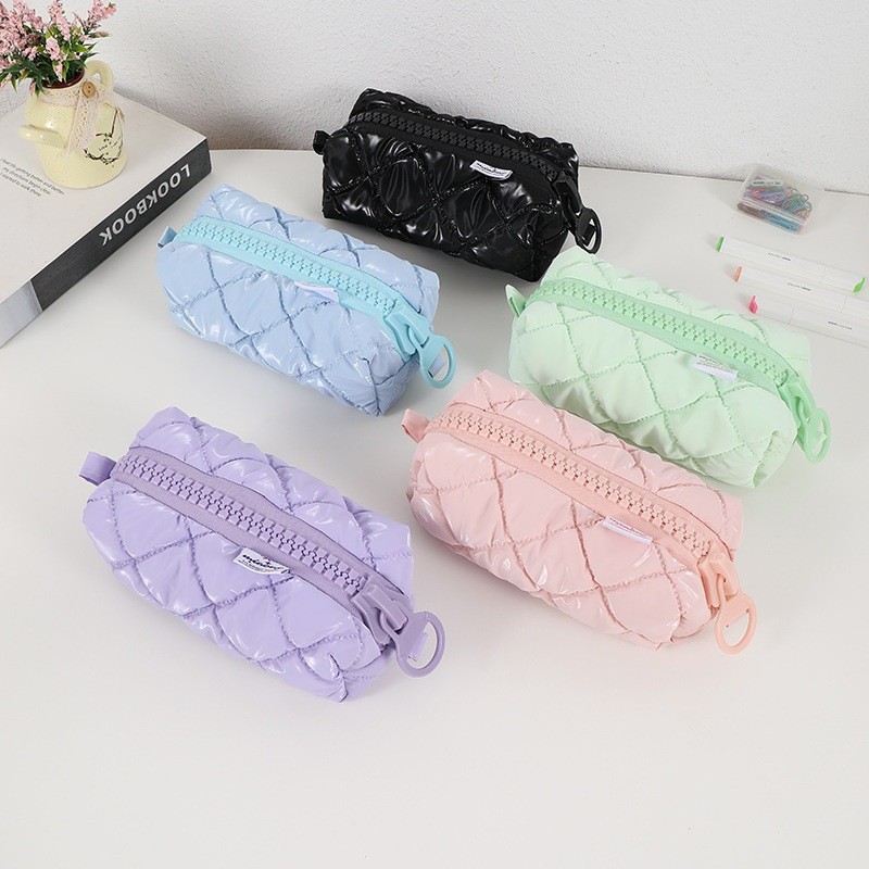 

[Hercyna] Tepak Pensil Bantal Glossy Wadah Kosmetik Korea Pencil Case Estetik Aesthetic