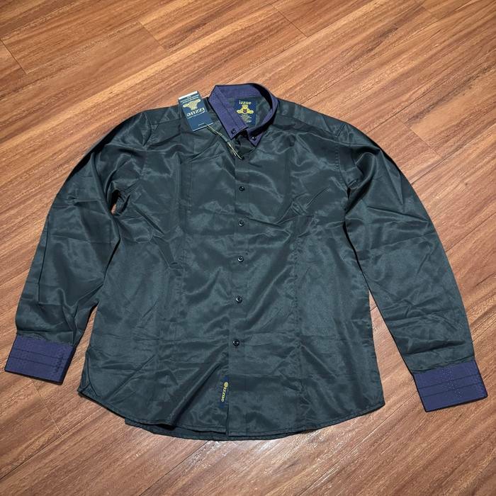 Kemeja Long Sleeve Izzue Black Blue - Size 16.5