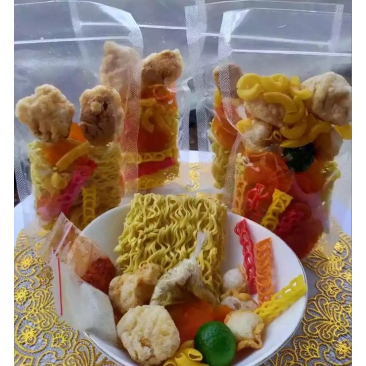

seblak instan khas garut komplit bumbu dll enak gurih pedas