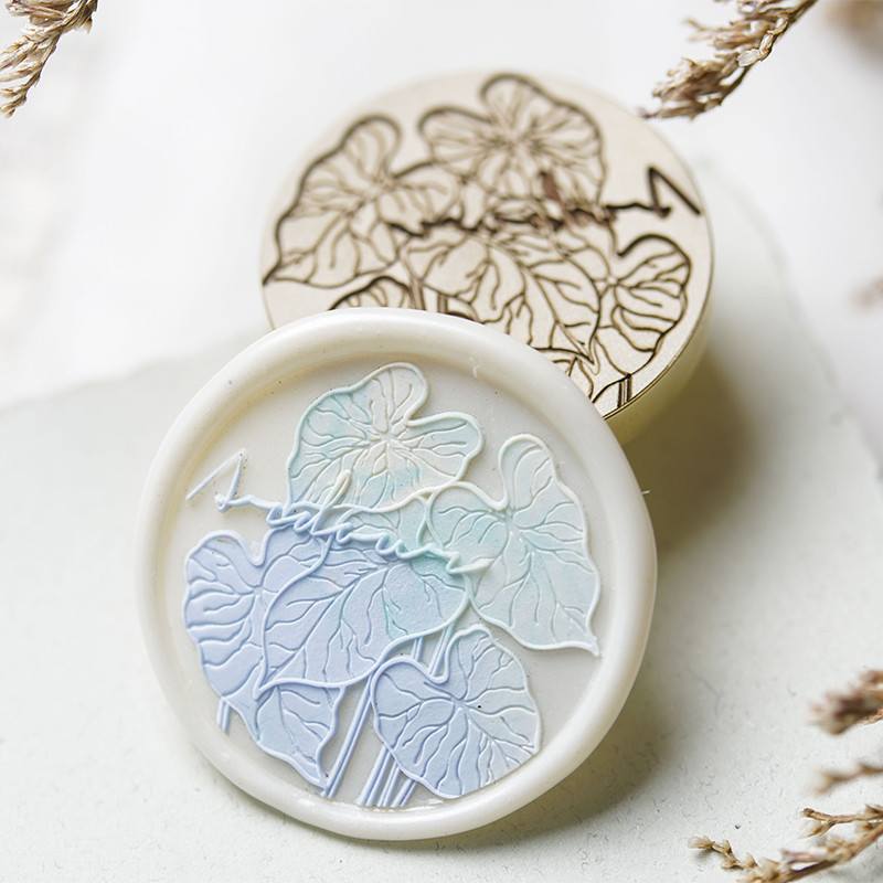 

2025 New Wax Seal Stamp Fire Lacquer Seal With Multi-Layer Carved 3cm Clover Shaped Relief Brass Head Envelope Sealing Stamp Toy