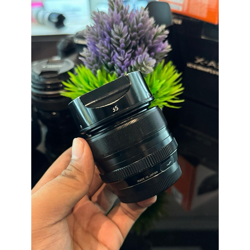 Lensa Fujinon Fuji XF 35mm F1.4  BangetCO