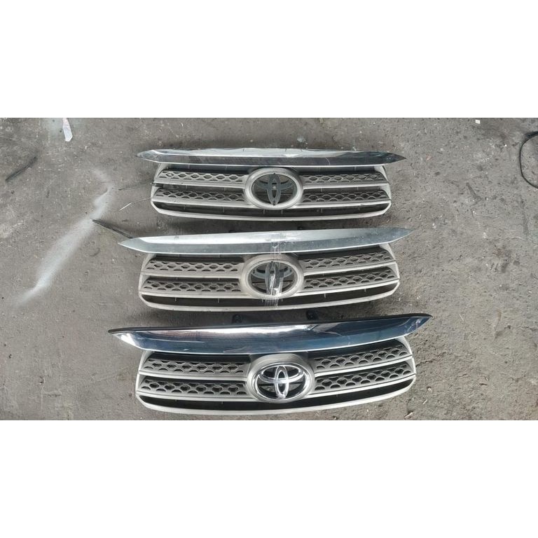 grille radiator grill Fortuner 2010 grille radiator Fortuner 2010