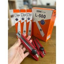 

CUTTER KENKO BESAR L500 (harga 1 kotak 12pc)