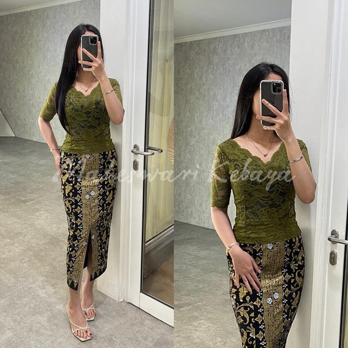 

Kebaya Bali Set / Kebaya Modern / Kebaya Kutubaru - L