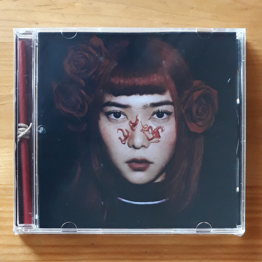 Cd ISYANA SARASVATI - Isyana CO