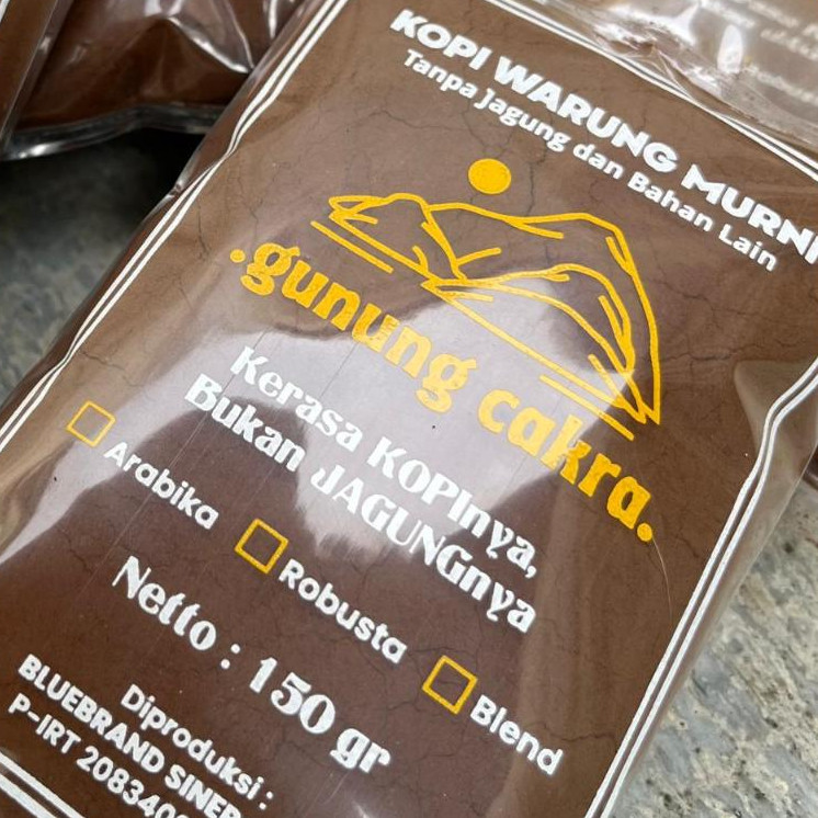 

Kopi Bubuk Hitam Tubruk Arabika Robusta Khas Temanggung Cap Gunung Cakra