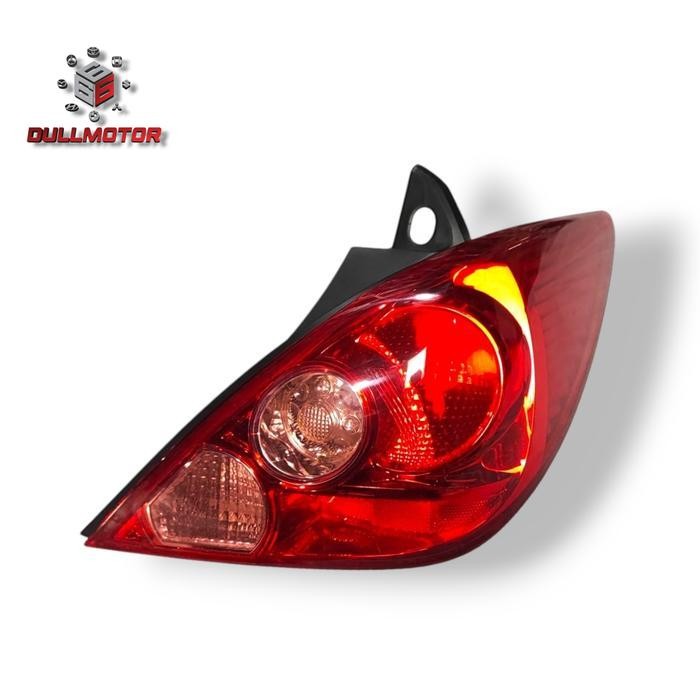 Stoplamp lampu belakang Kanan Original Nissan Latio C11