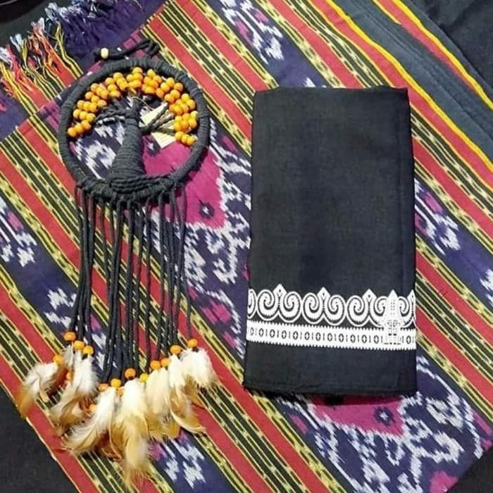 Sarung Asli Toraja - Putih