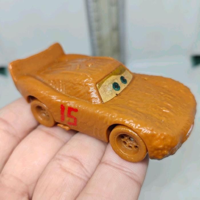 KYKY Figure Cars Diecast Disney Lightning McQueen as Chester Whipplefilter Mattel Original